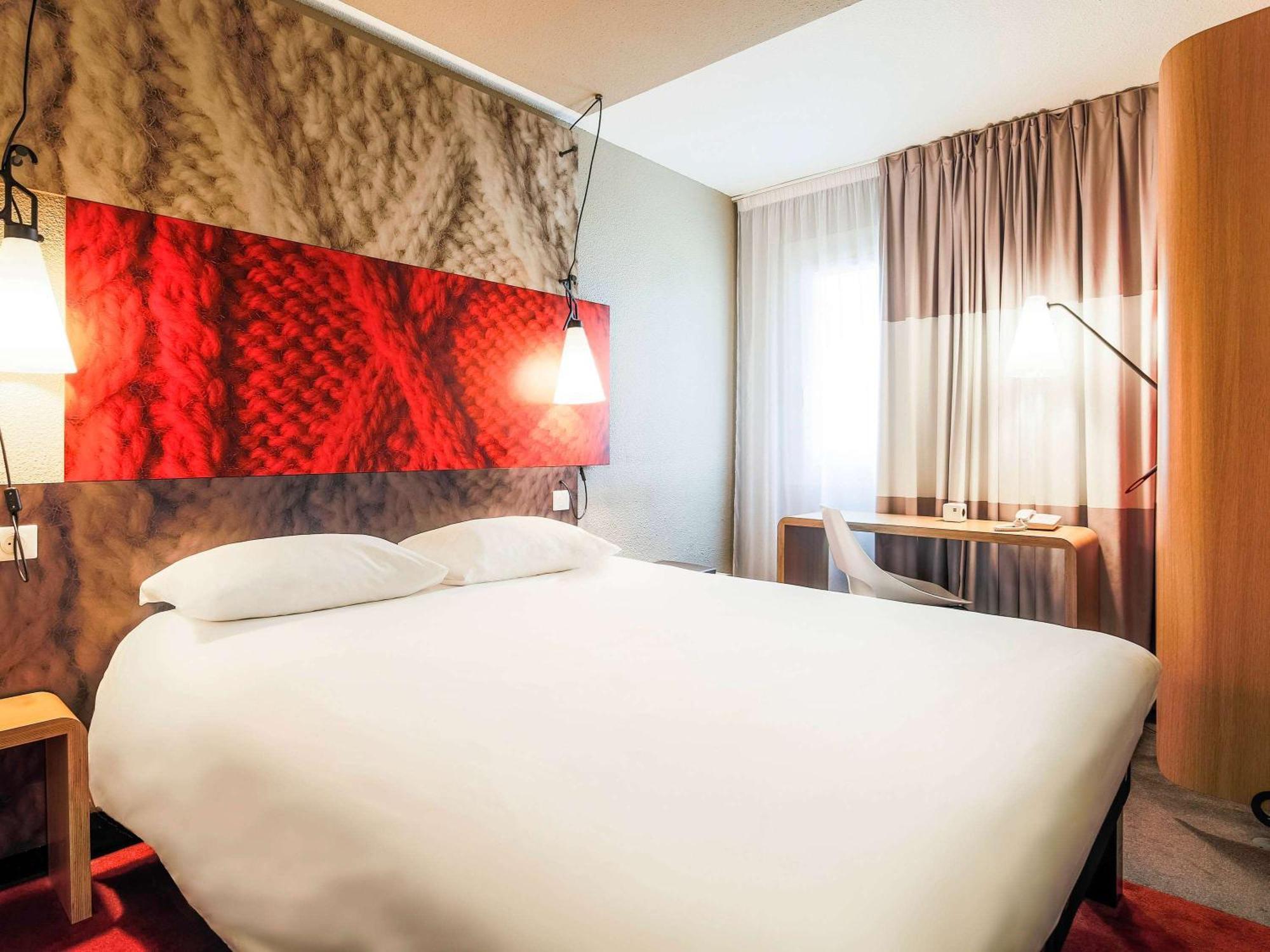 Ibis Carcassonne Est La Cite Hotell Exteriör bild